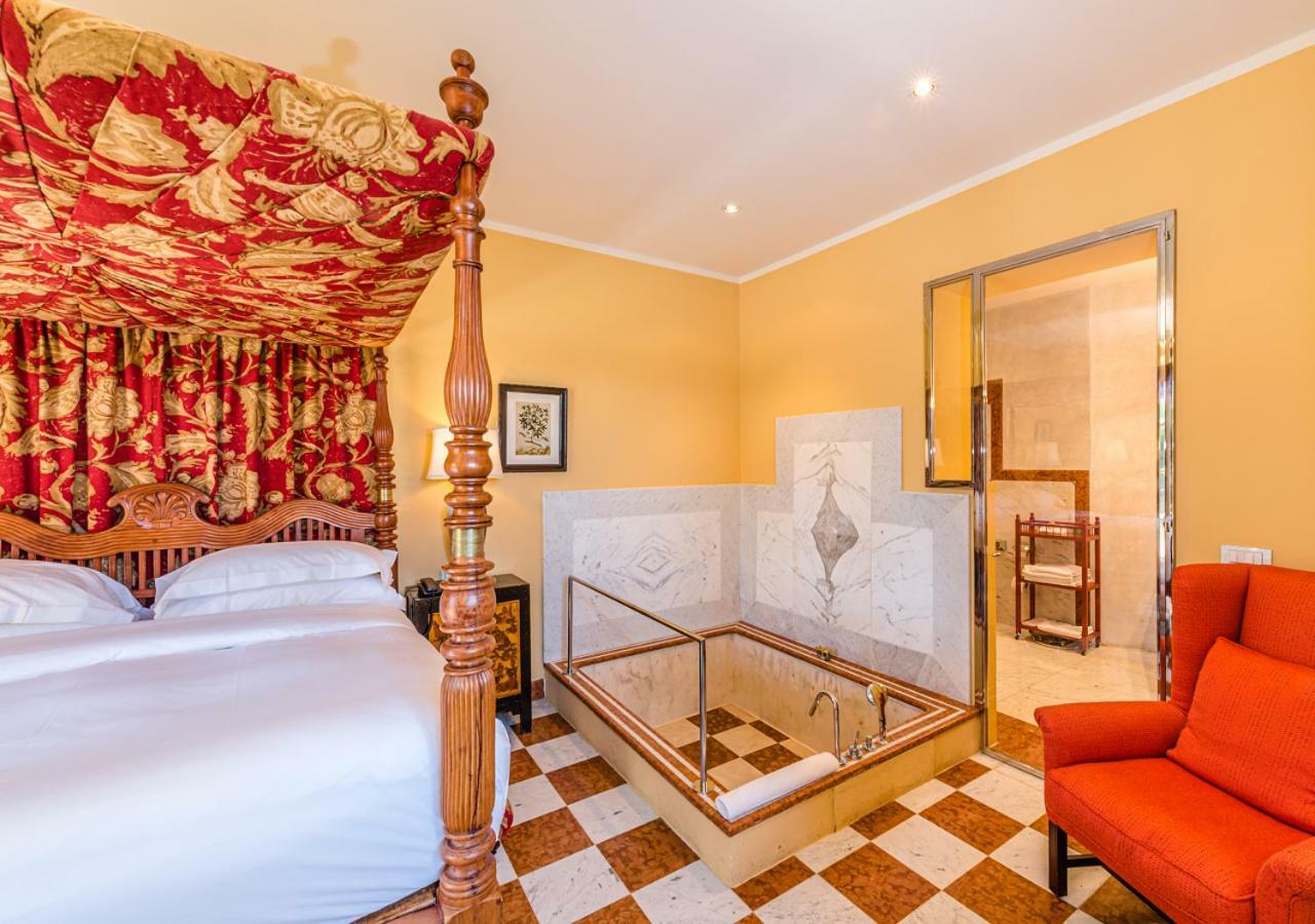 Villa Mangiacane - Small Luxury Hotels Of The World Сан Кашано ин Вал ди Пеза Екстериор снимка