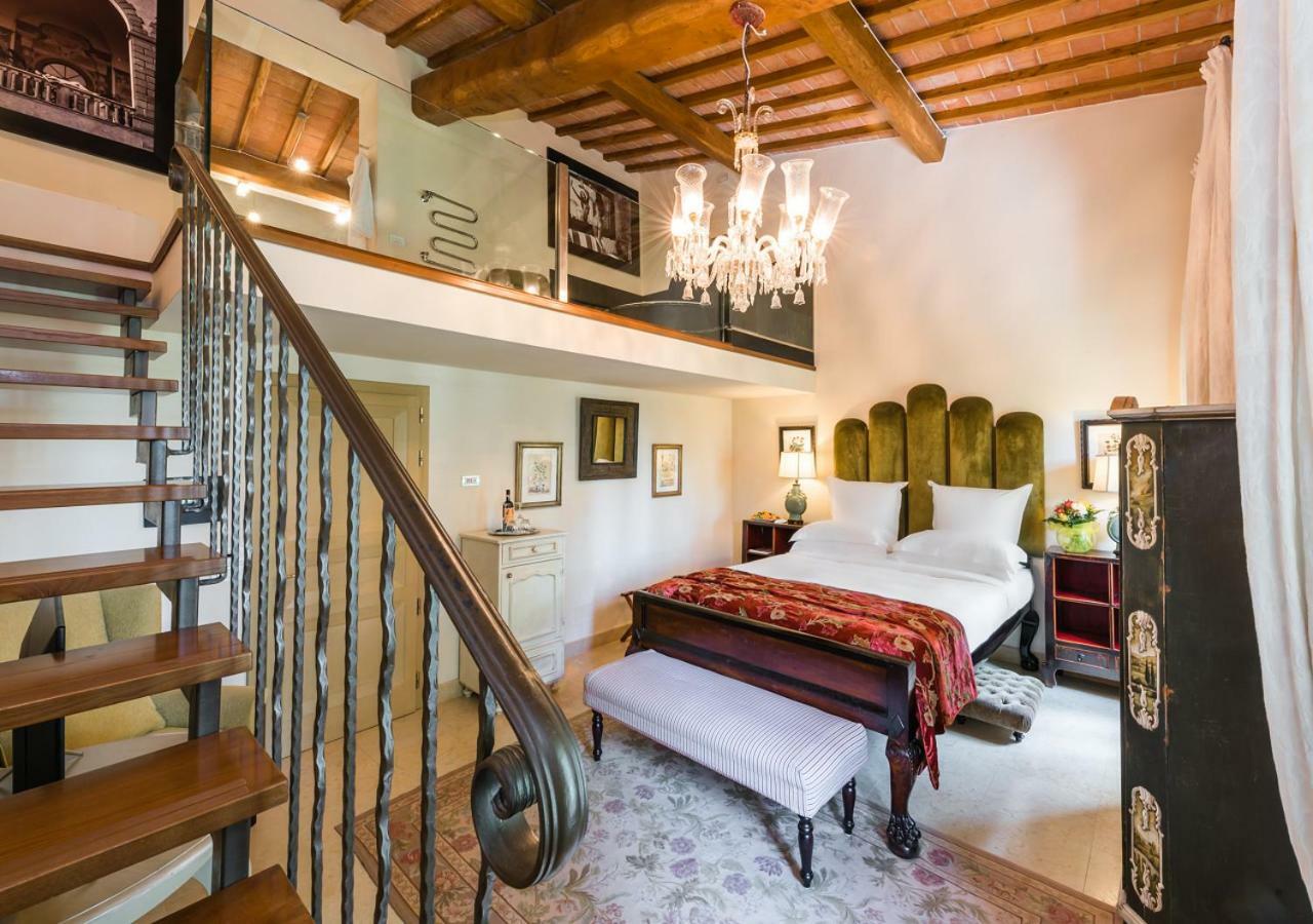 Villa Mangiacane - Small Luxury Hotels Of The World Сан Кашано ин Вал ди Пеза Екстериор снимка