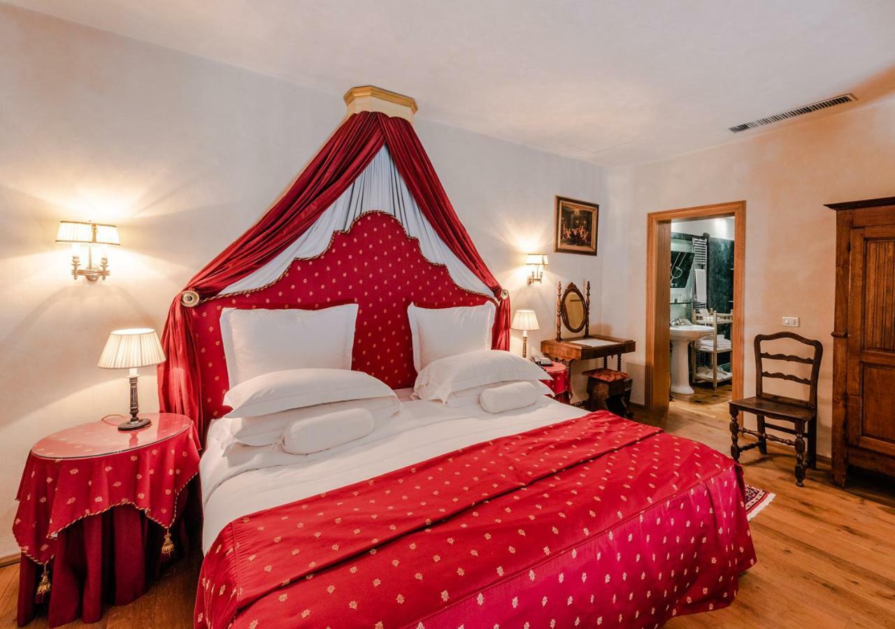 Villa Mangiacane - Small Luxury Hotels Of The World Сан Кашано ин Вал ди Пеза Екстериор снимка