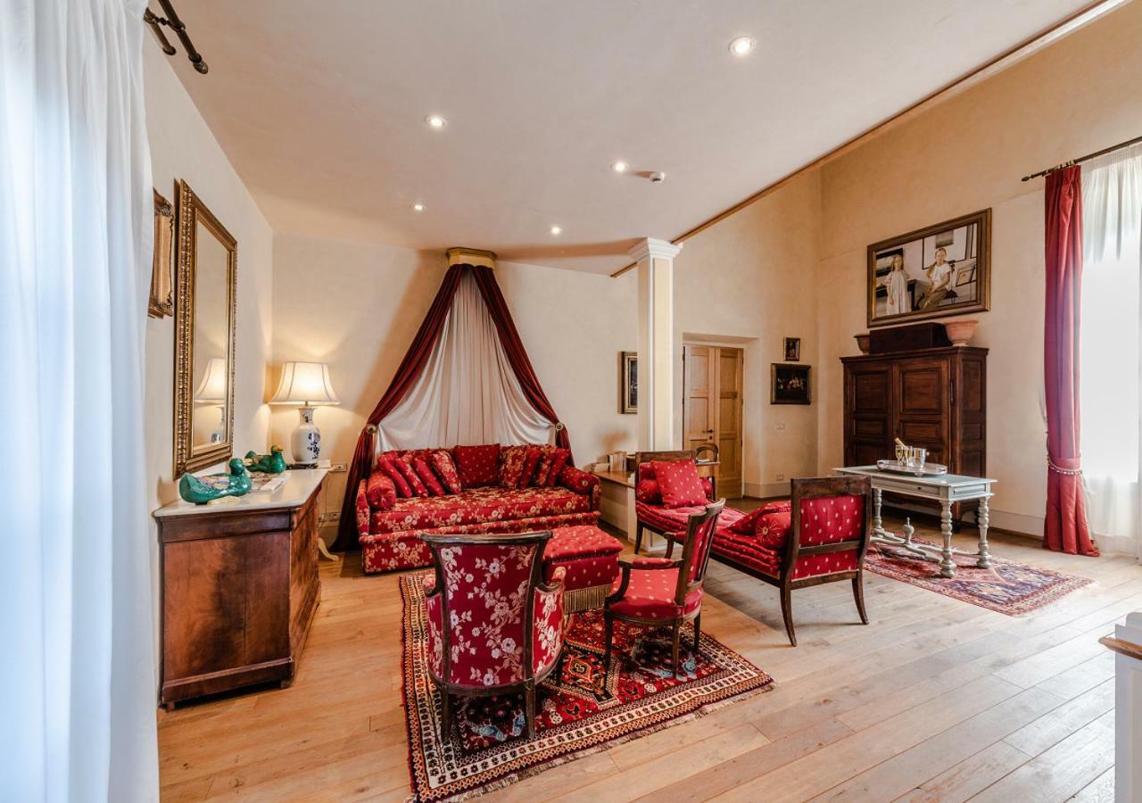 Villa Mangiacane - Small Luxury Hotels Of The World Сан Кашано ин Вал ди Пеза Екстериор снимка