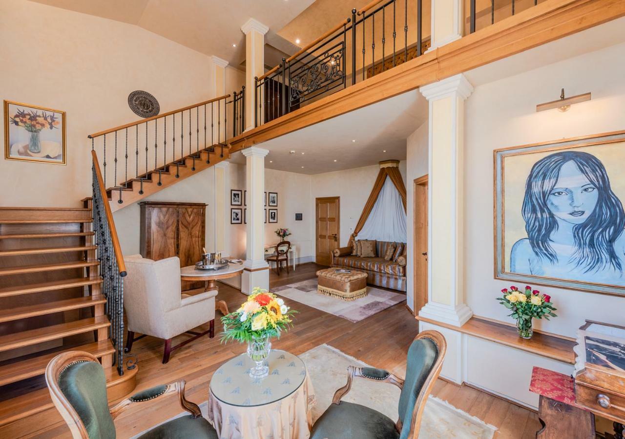 Villa Mangiacane - Small Luxury Hotels Of The World Сан Кашано ин Вал ди Пеза Екстериор снимка