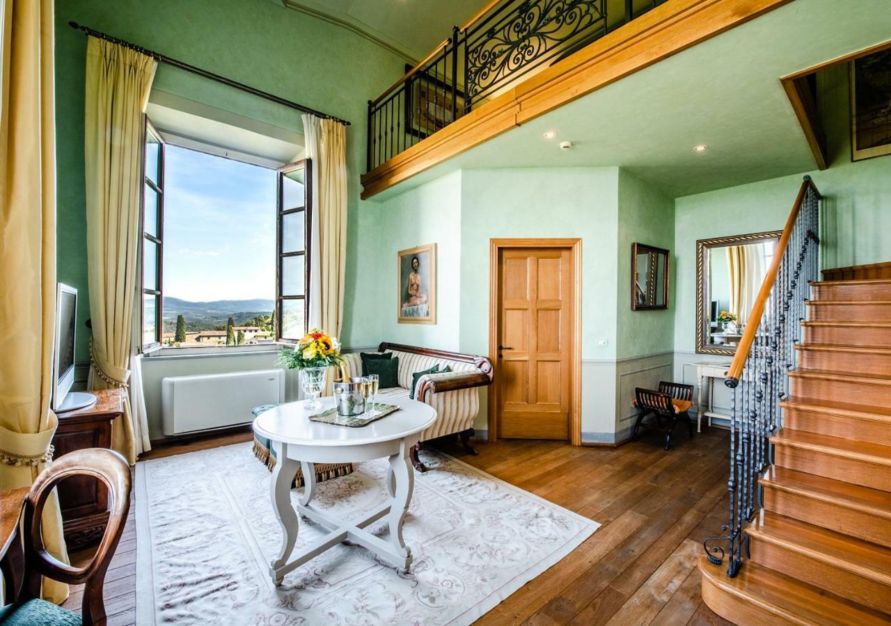 Villa Mangiacane - Small Luxury Hotels Of The World Сан Кашано ин Вал ди Пеза Екстериор снимка