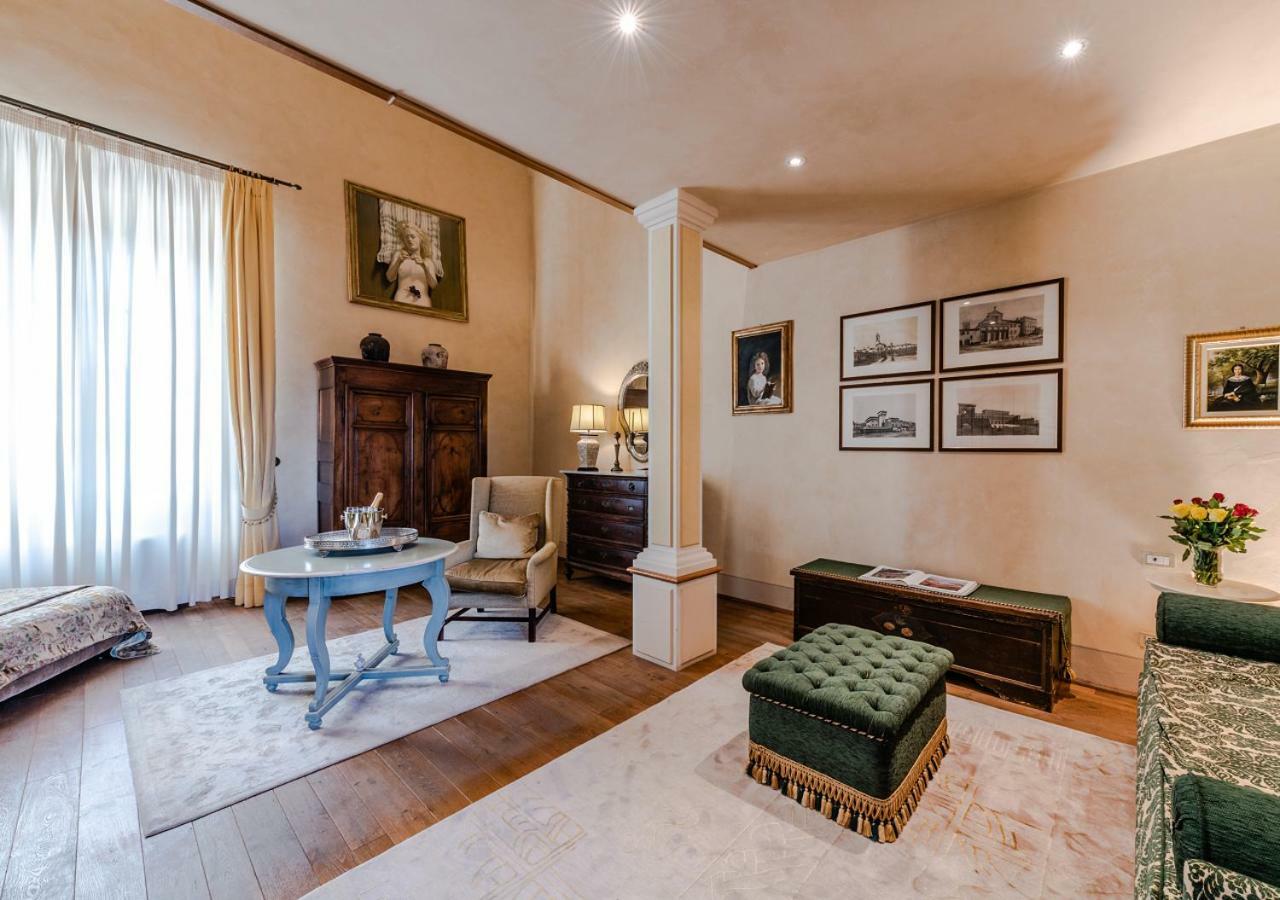 Villa Mangiacane - Small Luxury Hotels Of The World Сан Кашано ин Вал ди Пеза Екстериор снимка