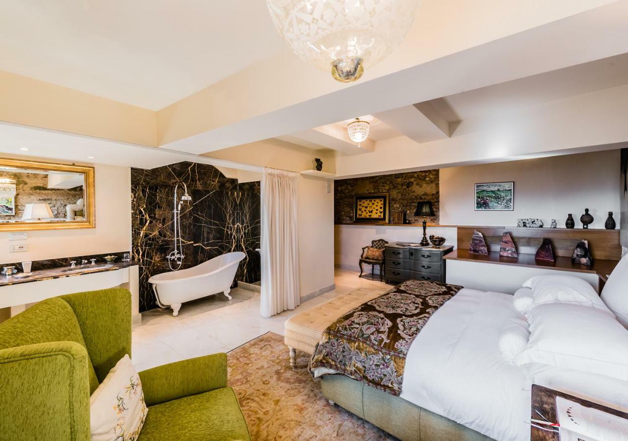 Villa Mangiacane - Small Luxury Hotels Of The World Сан Кашано ин Вал ди Пеза Екстериор снимка